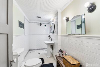 1241 SW Myrtle Street , Seattle, WA 98106-3999 - Photo 15