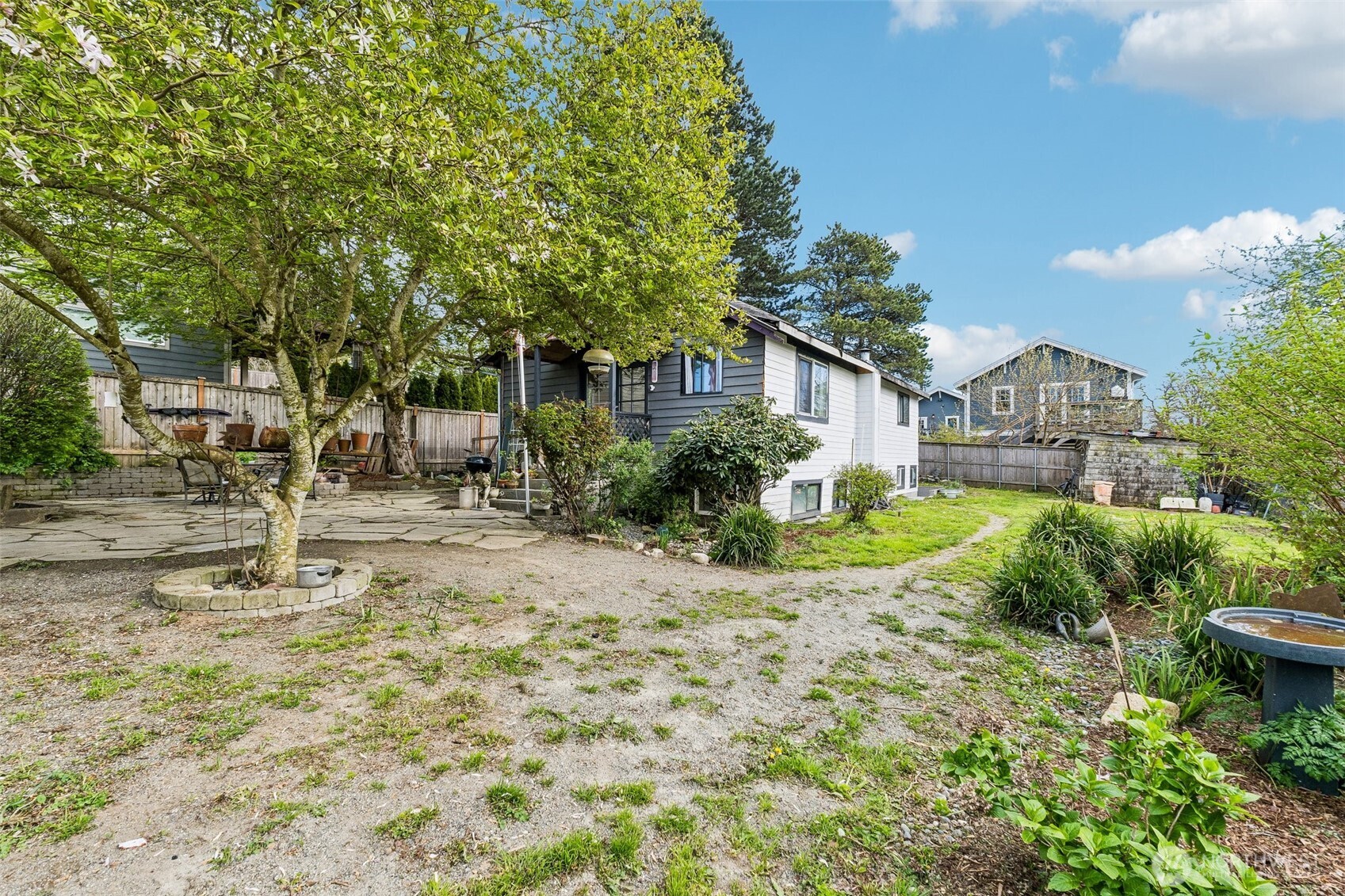 1241 SW Myrtle Street , Seattle, WA 98106-3999