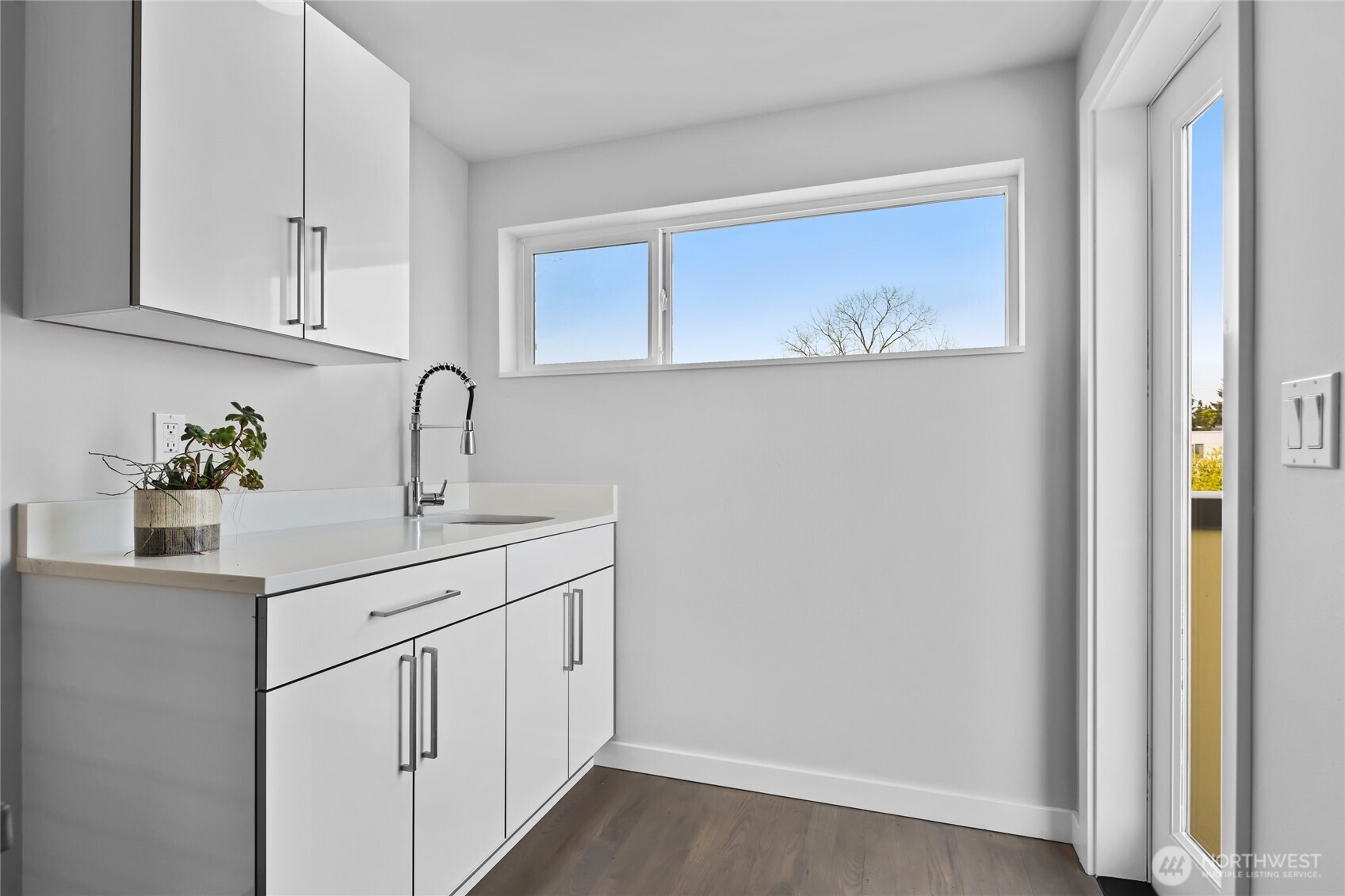 2653 NW 64th Street #A, Seattle, WA 98107