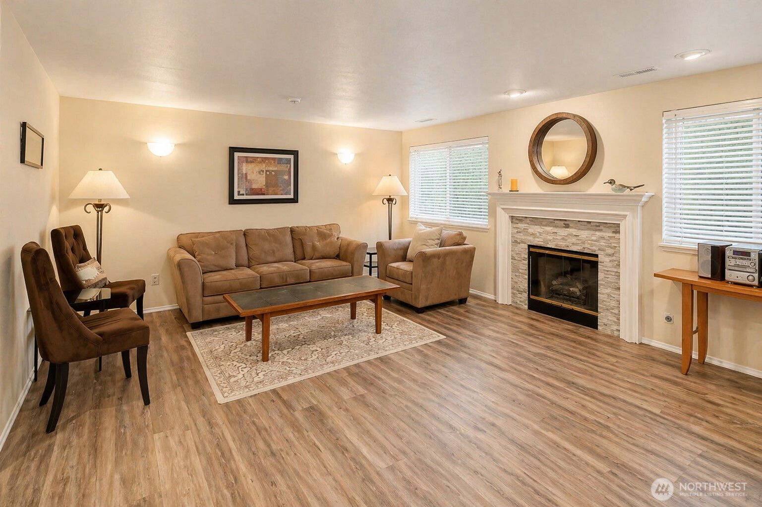 250 NW Dogwood Street #C201, Issaquah, WA 98027