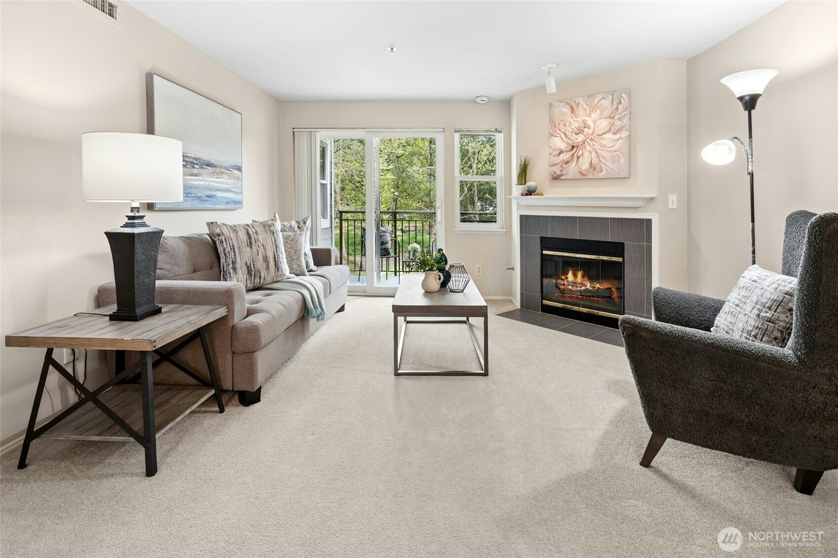 250 NW Dogwood Street #C201, Issaquah, WA 98027