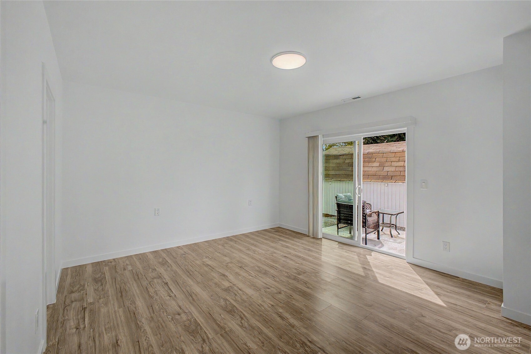 24717 S 35th Avenue , Kent, WA 98032