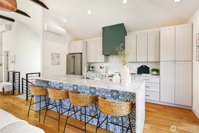 800 32nd Avenue , Seattle, WA 98122 - Photo 13