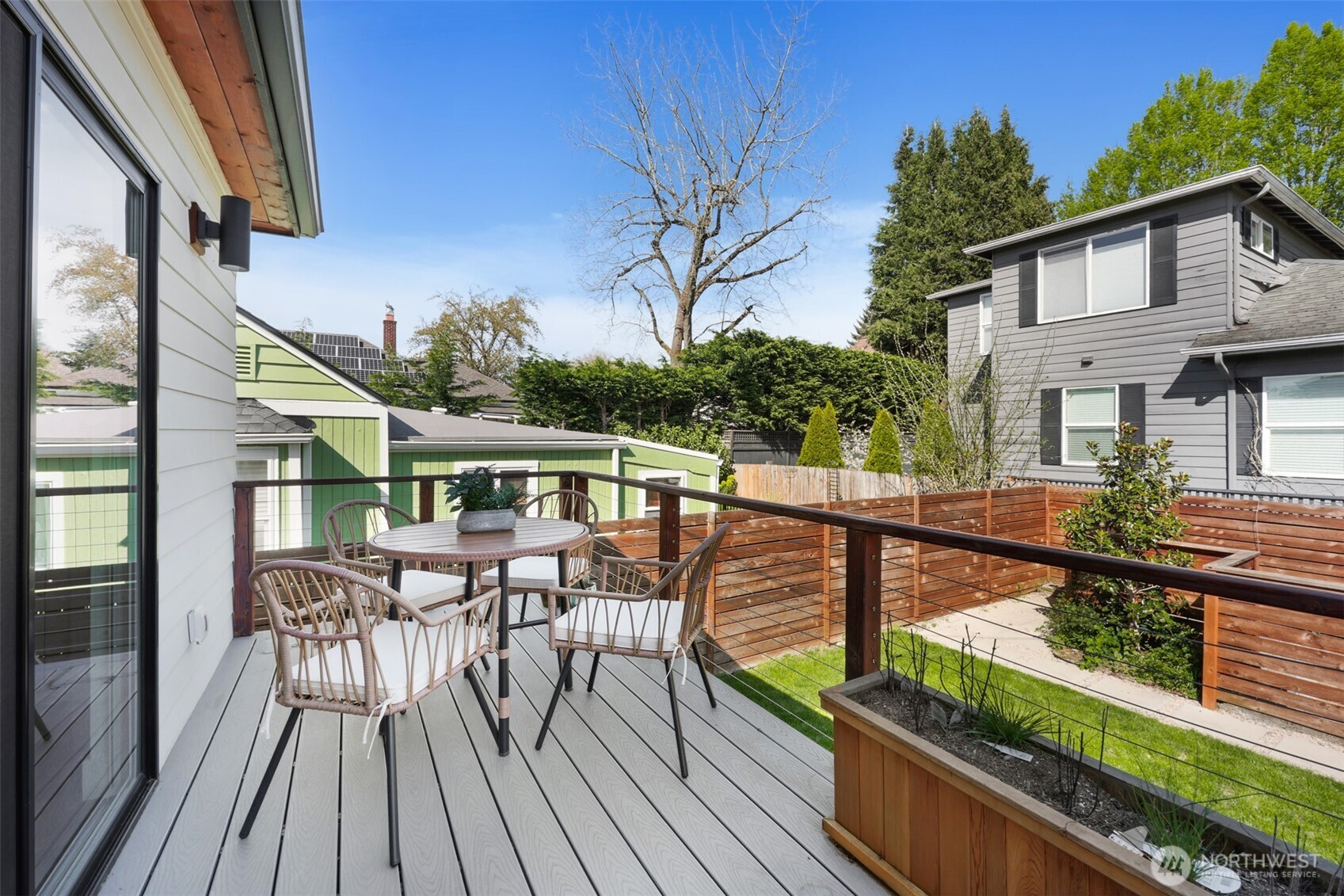800 32nd Avenue , Seattle, WA 98122