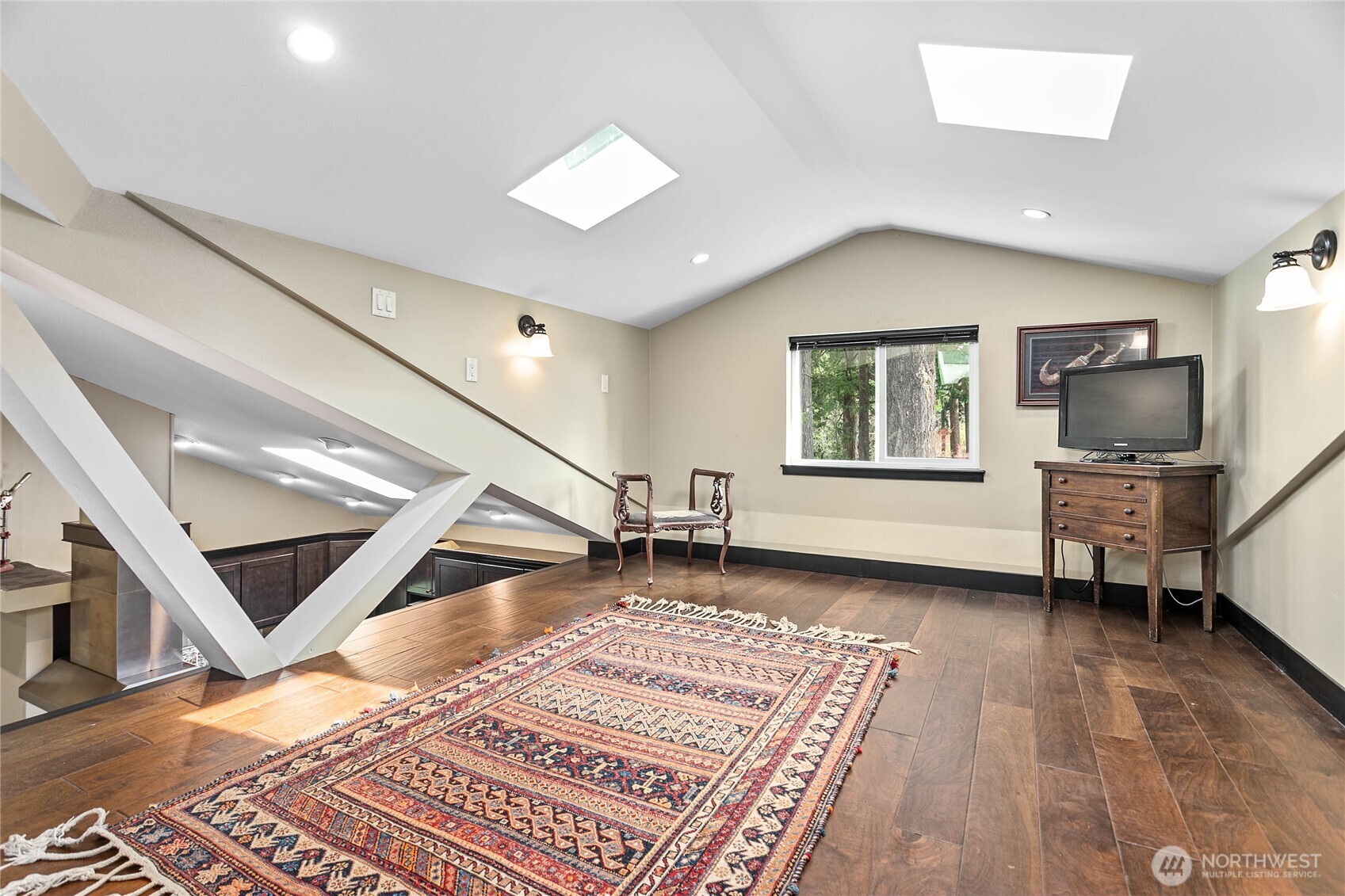 1082 W Smith , Bellingham, WA 98226