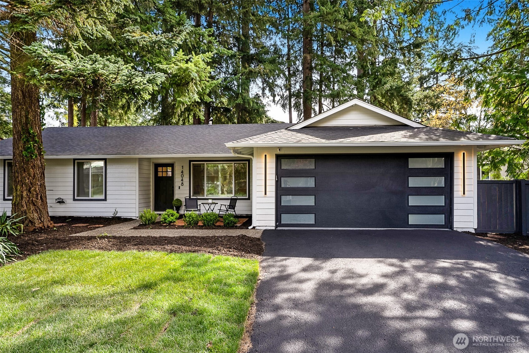 14048 108th Avenue NE, Kirkland, WA 98034