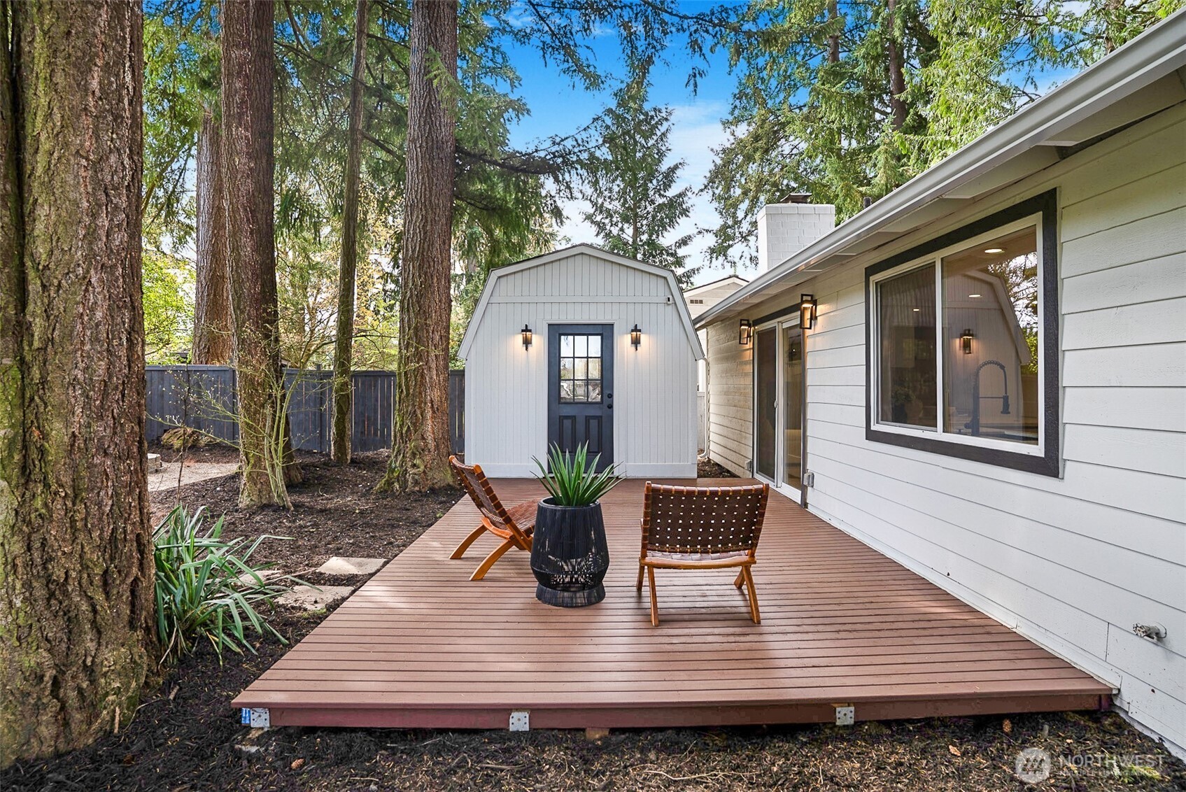 14048 108th Avenue NE, Kirkland, WA 98034