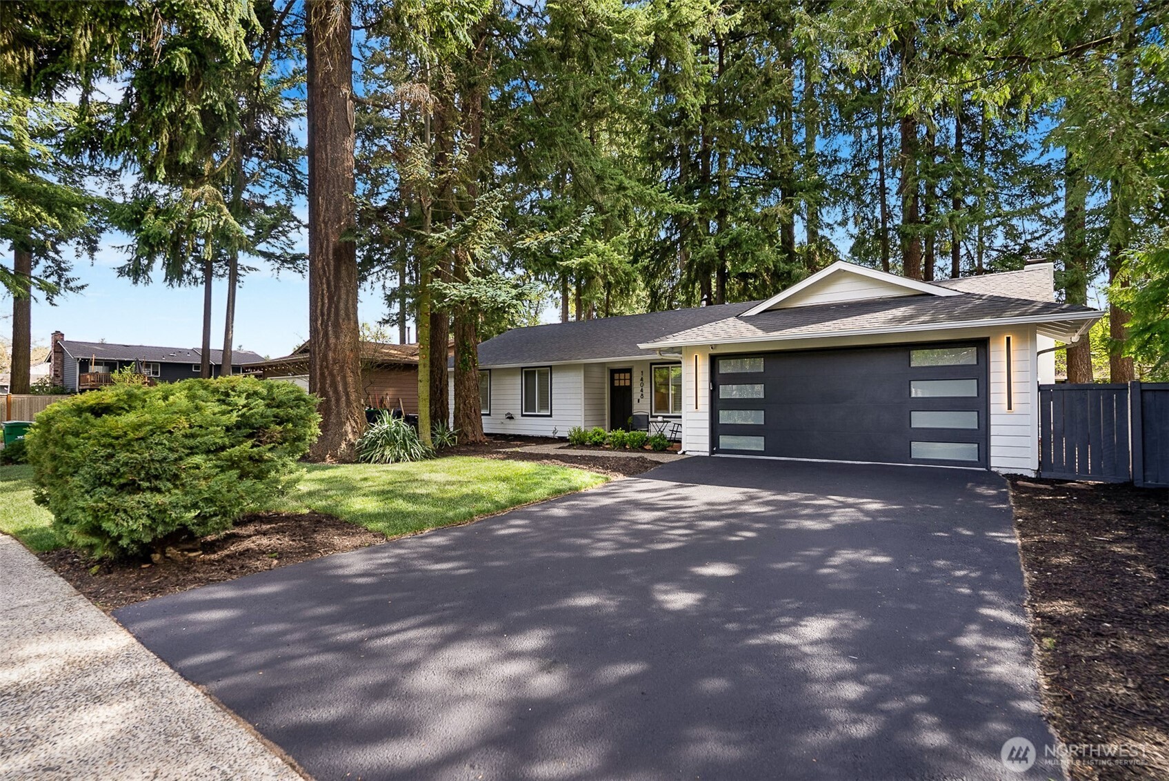 14048 108th Avenue NE, Kirkland, WA 98034