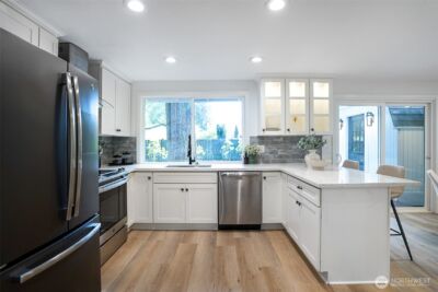 14048 108th Avenue NE, Kirkland, WA 98034 - Photo 9