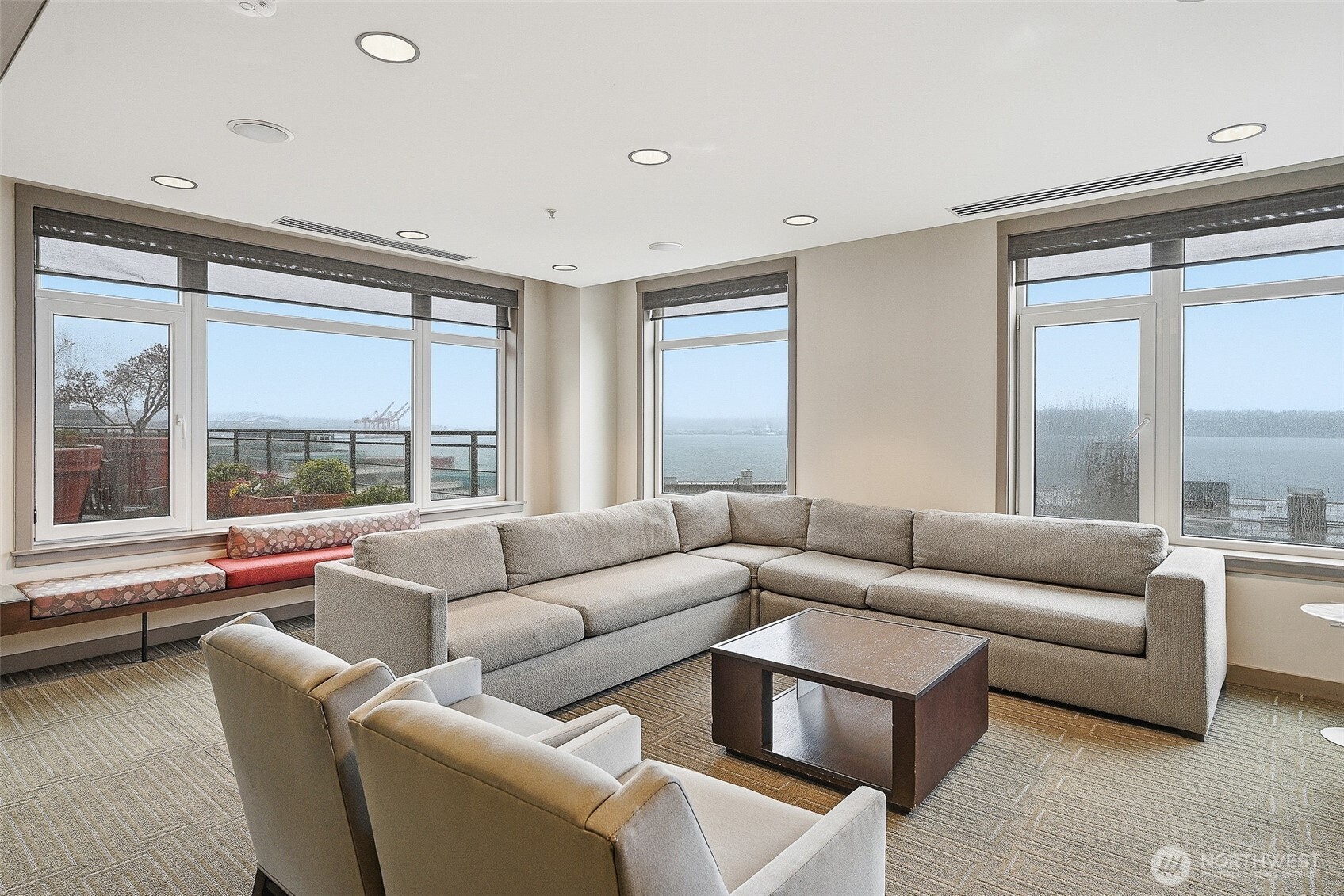 2607 Western Avenue #552, Seattle, WA 98121