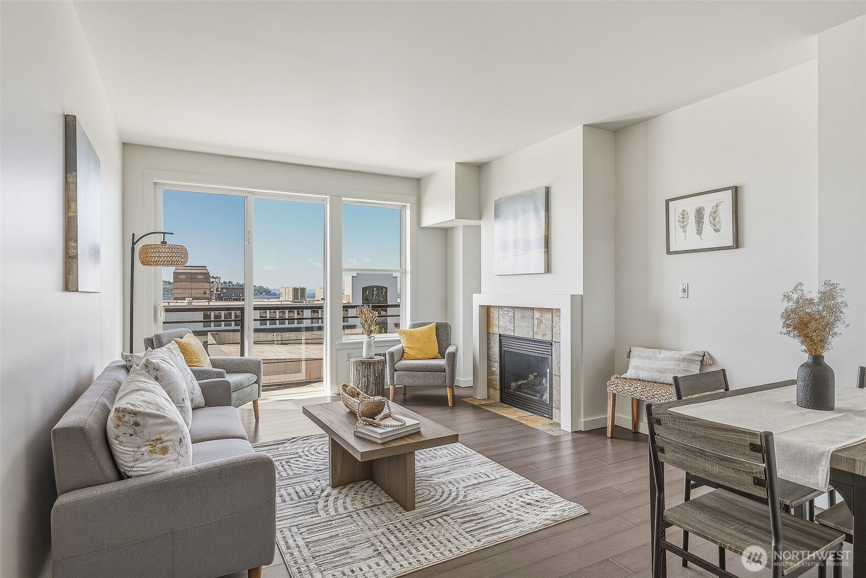 2607 Western Avenue #552, Seattle, WA 98121