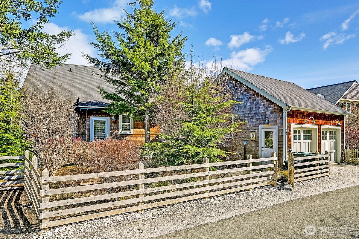 34 Seastar Lane , Pacific Beach, WA 98571