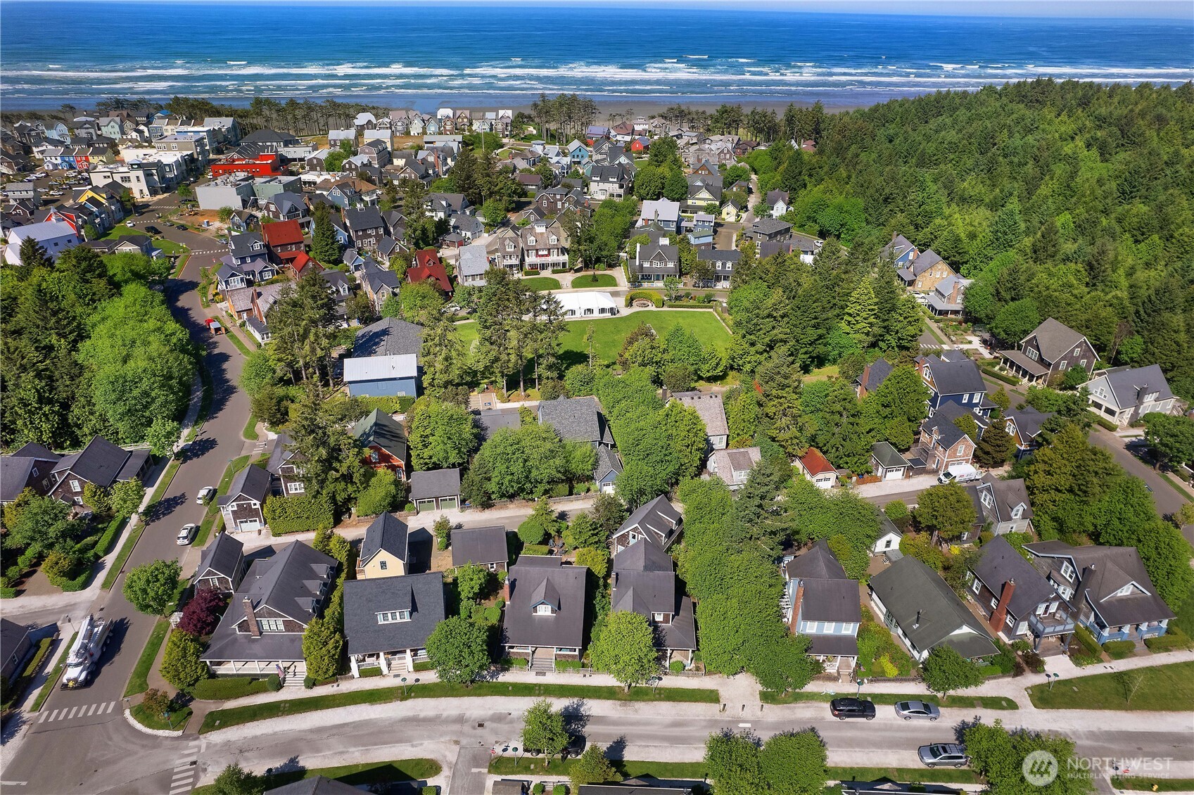 34 Seastar Lane , Pacific Beach, WA 98571