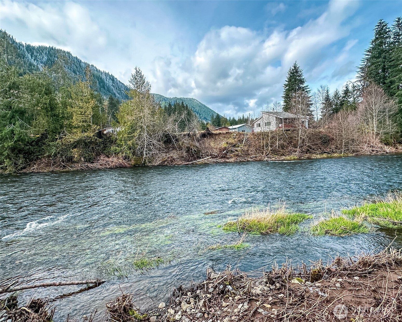 132 Findley Road , Morton, WA 98356