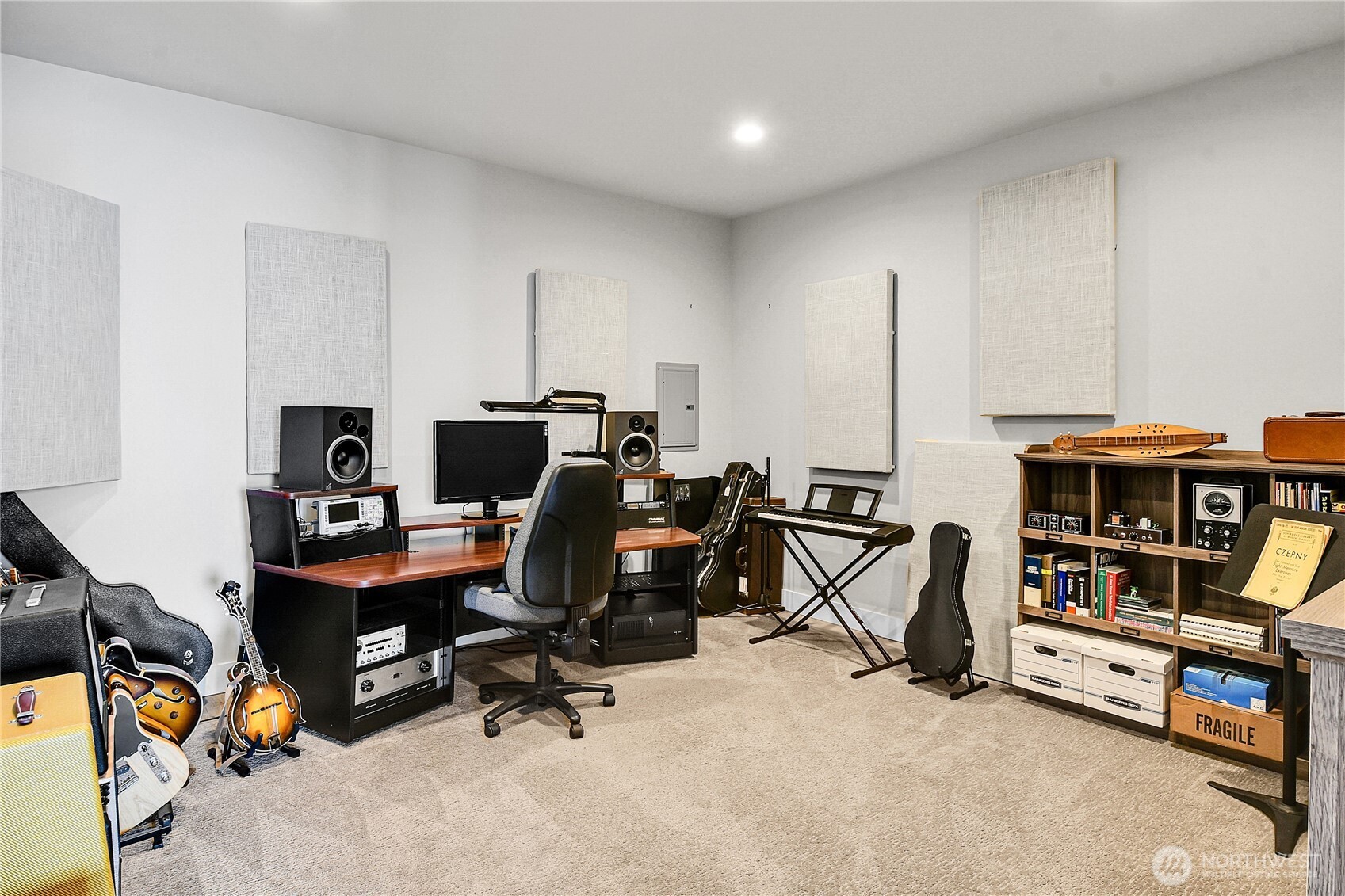 16404 75th Place W, Edmonds, WA 98026