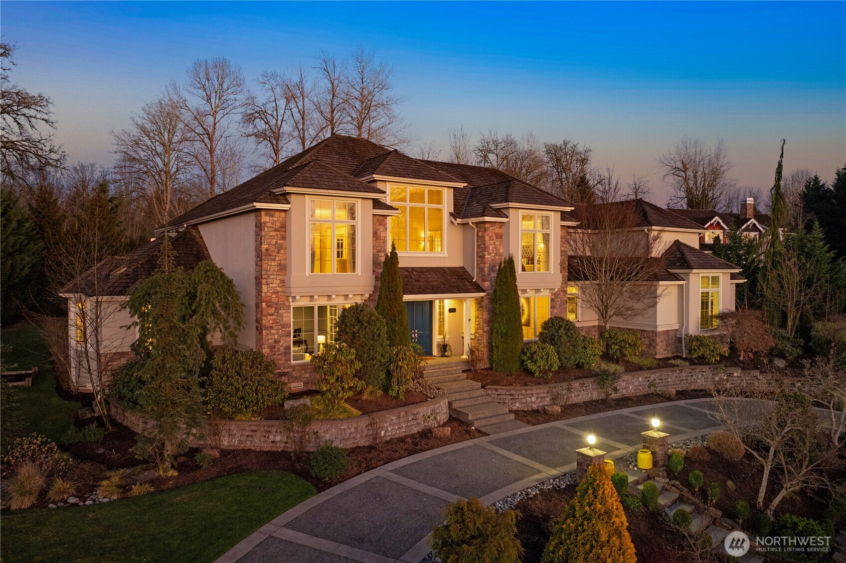 5726 251st Court NE, Redmond, WA 98053