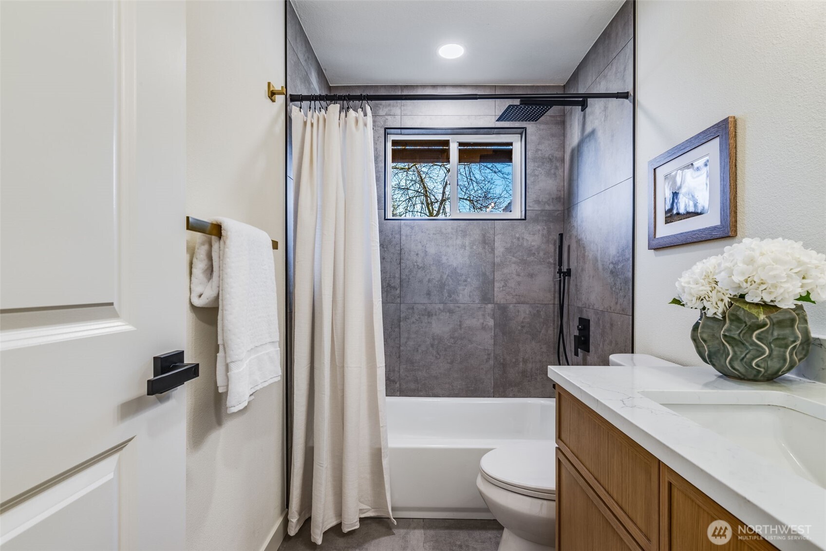 34020 39th Avenue S, Auburn, WA 98001-9581