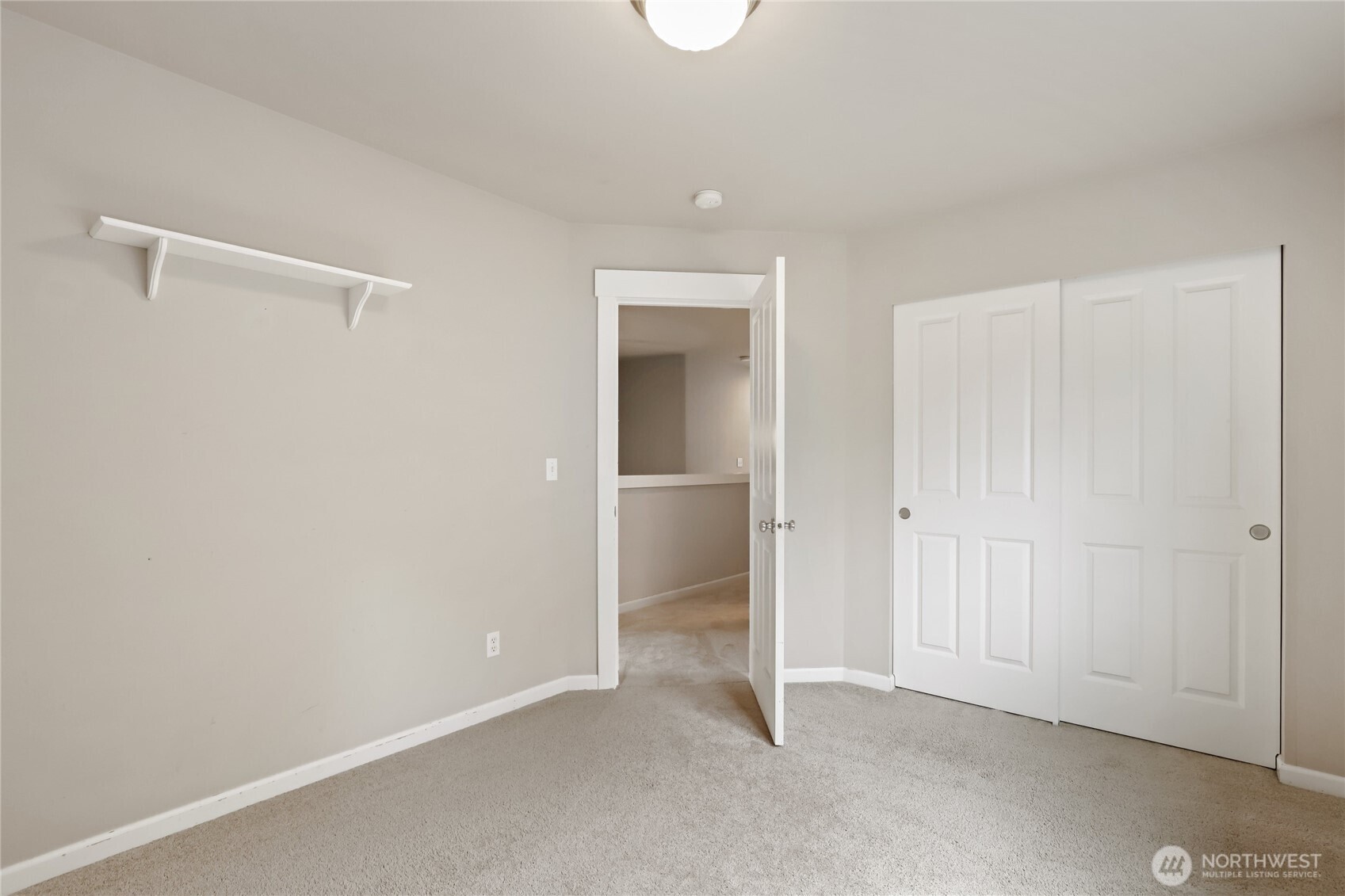 6366 Juanita Circle NE, Bremerton, WA 98311
