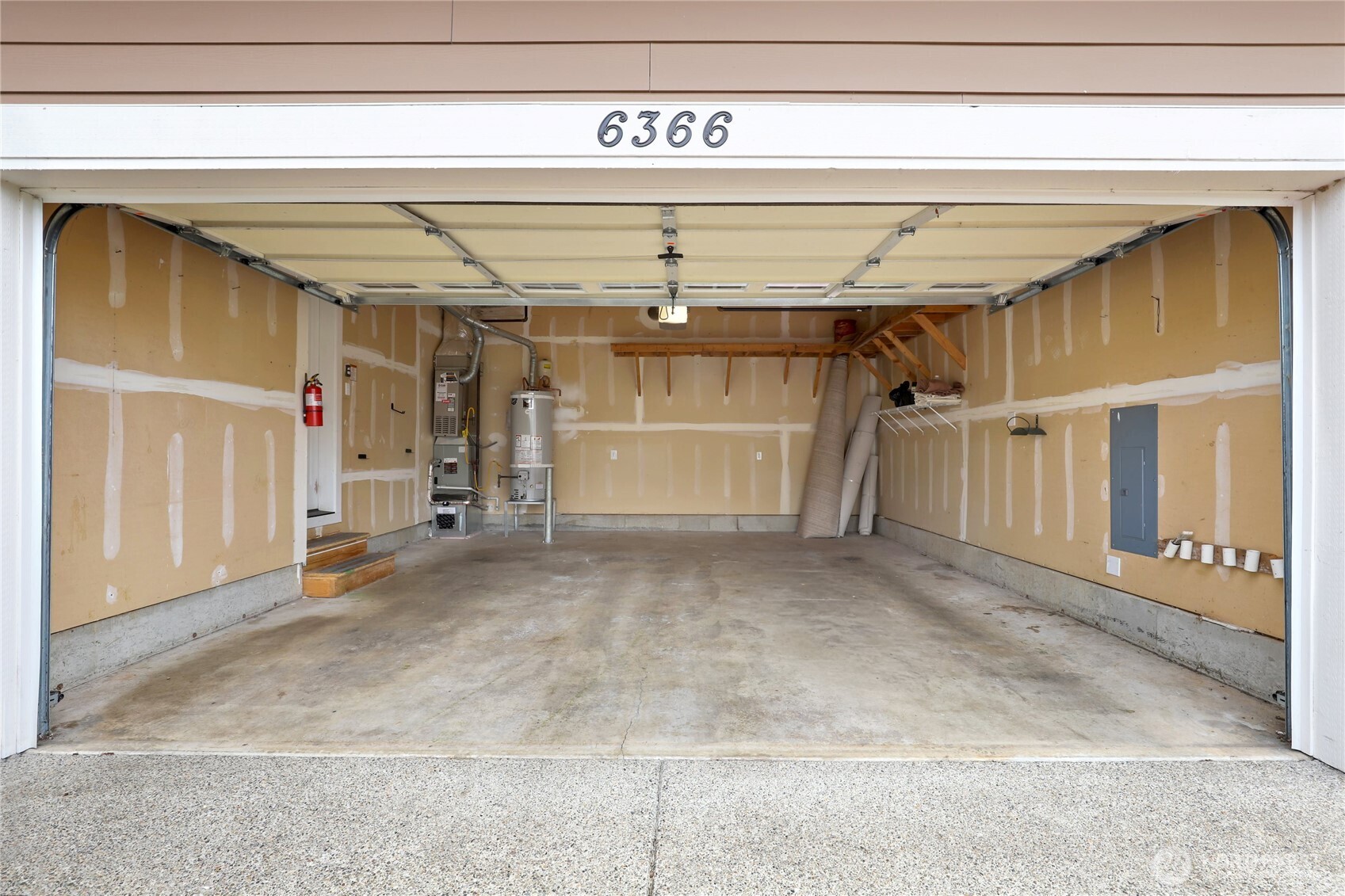 6366 Juanita Circle NE, Bremerton, WA 98311