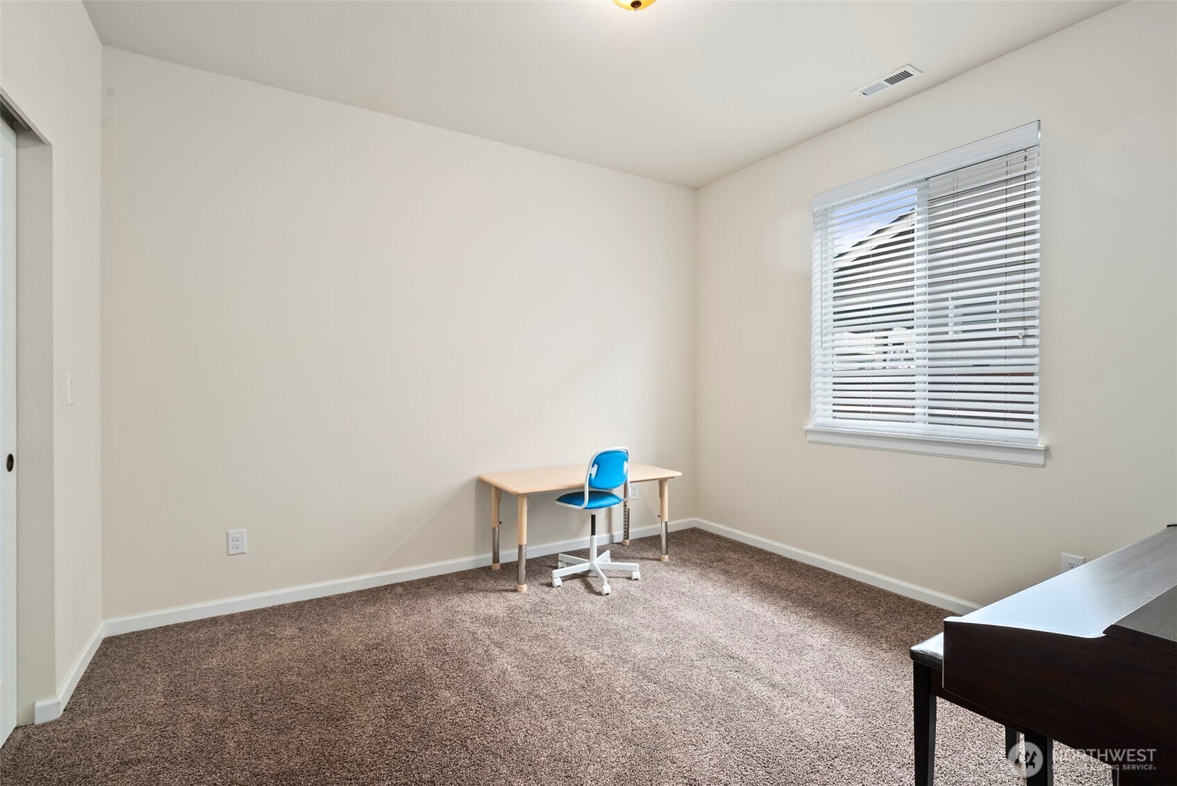 13801 62nd Avenue Ct E, Puyallup, WA 98373