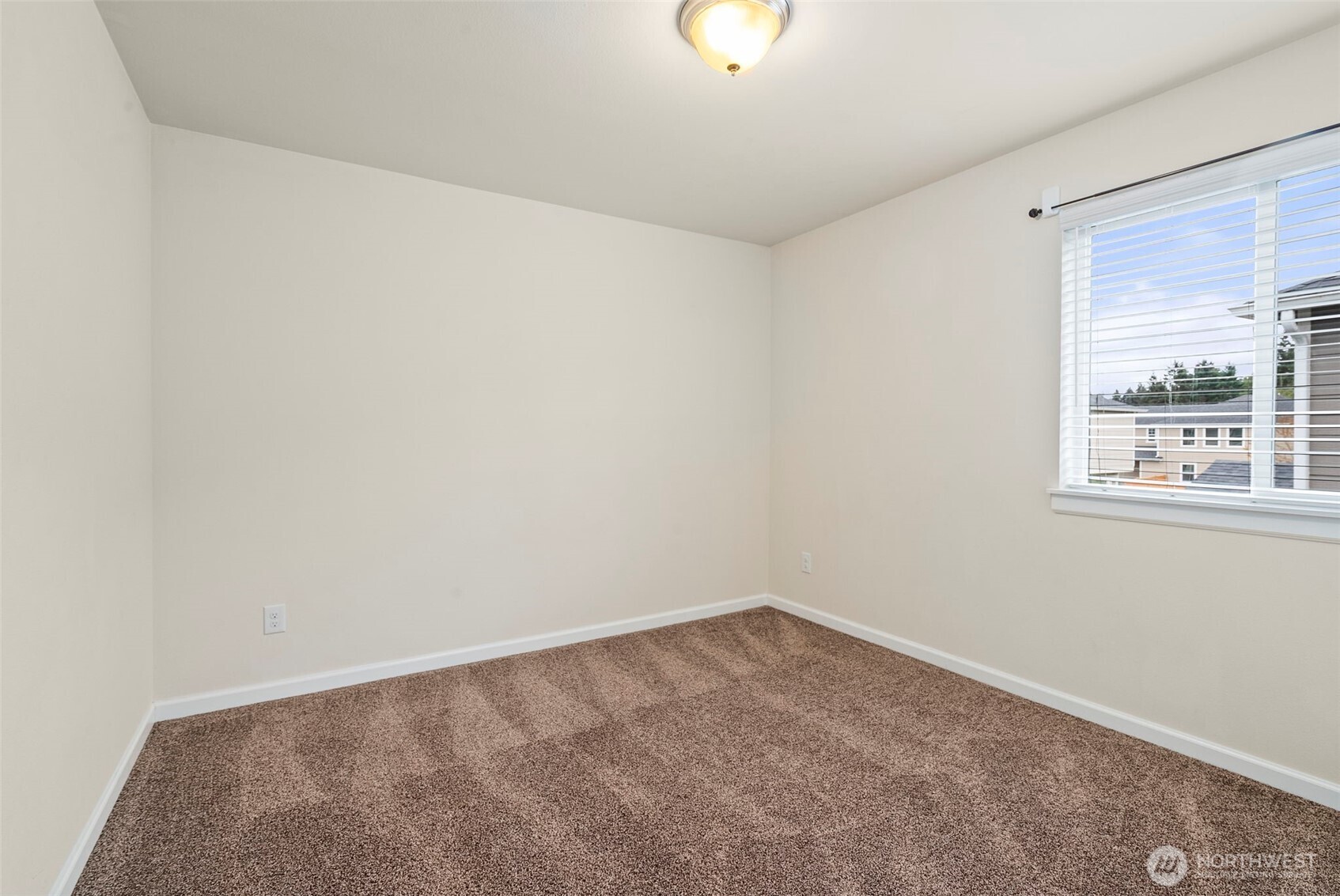 13801 62nd Avenue Ct E, Puyallup, WA 98373