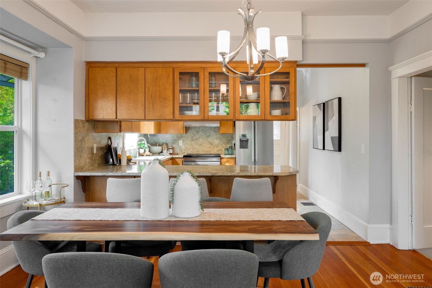 366 NW 47th Street , Seattle, WA 98107