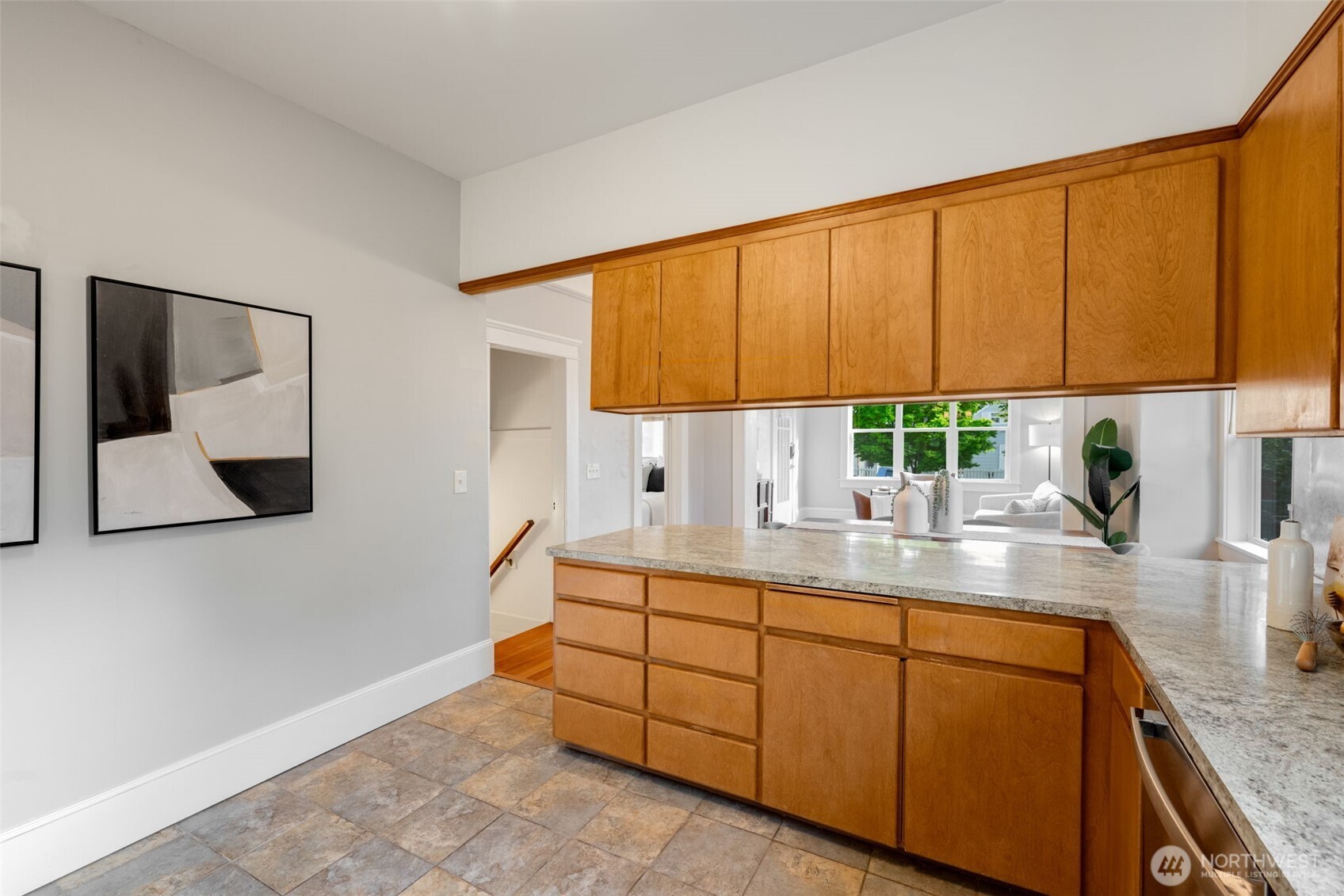 366 NW 47th Street , Seattle, WA 98107
