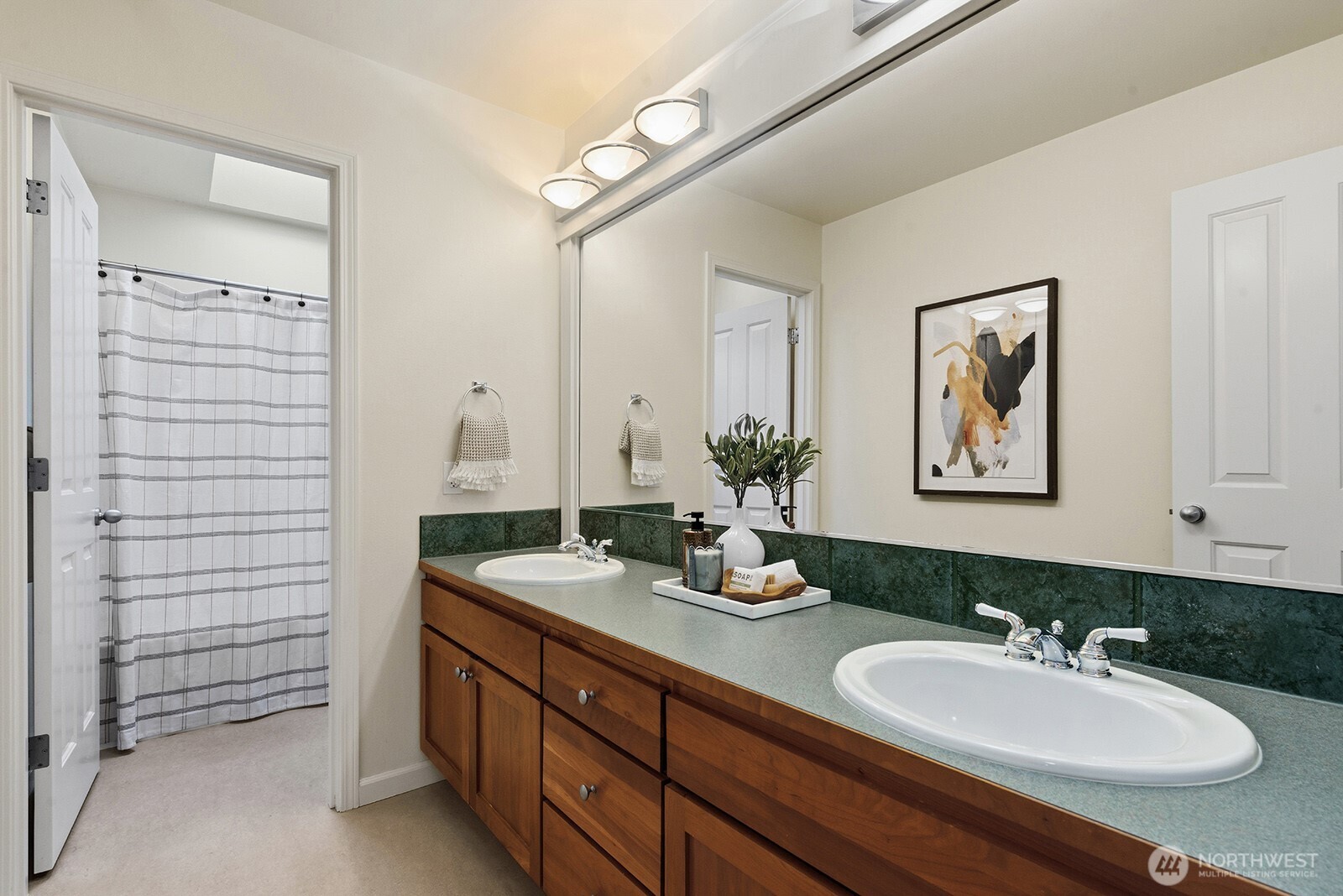 6323 NE 130th Place , Kirkland, WA 98034