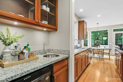 6323 NE 130th Place , Kirkland, WA 98034 - Photo 9