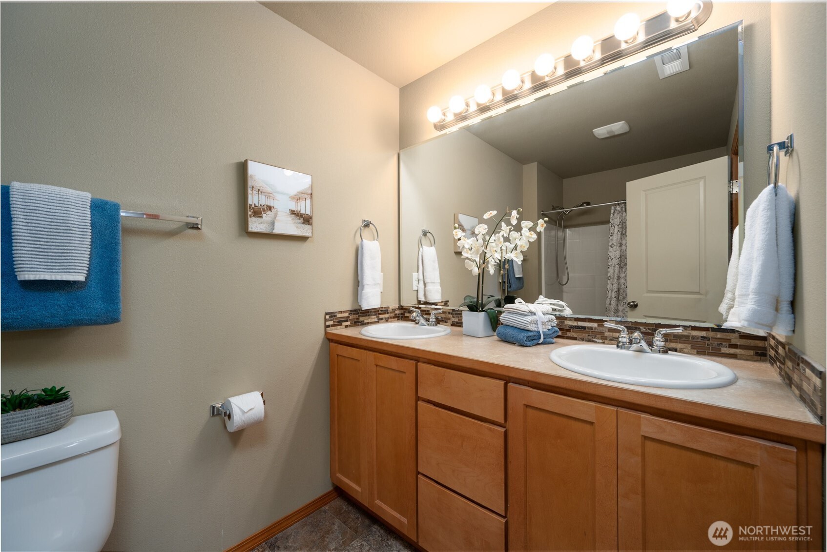 176 N Township Street , Sedro Woolley, WA 98284