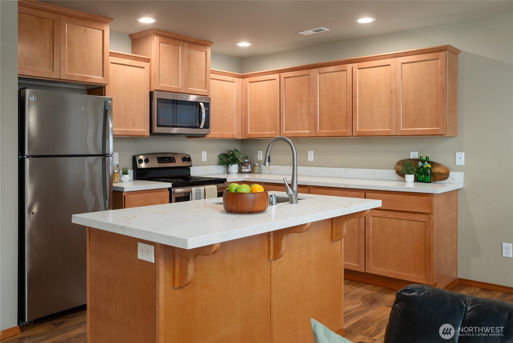 176 N Township Street , Sedro Woolley, WA 98284