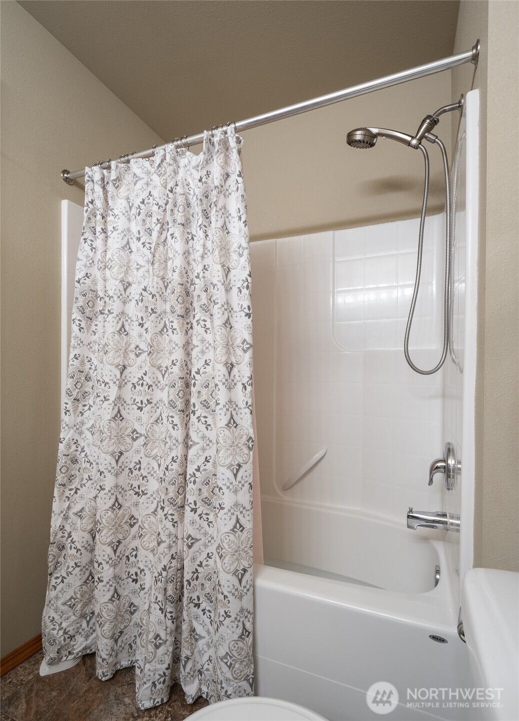 176 N Township Street , Sedro Woolley, WA 98284