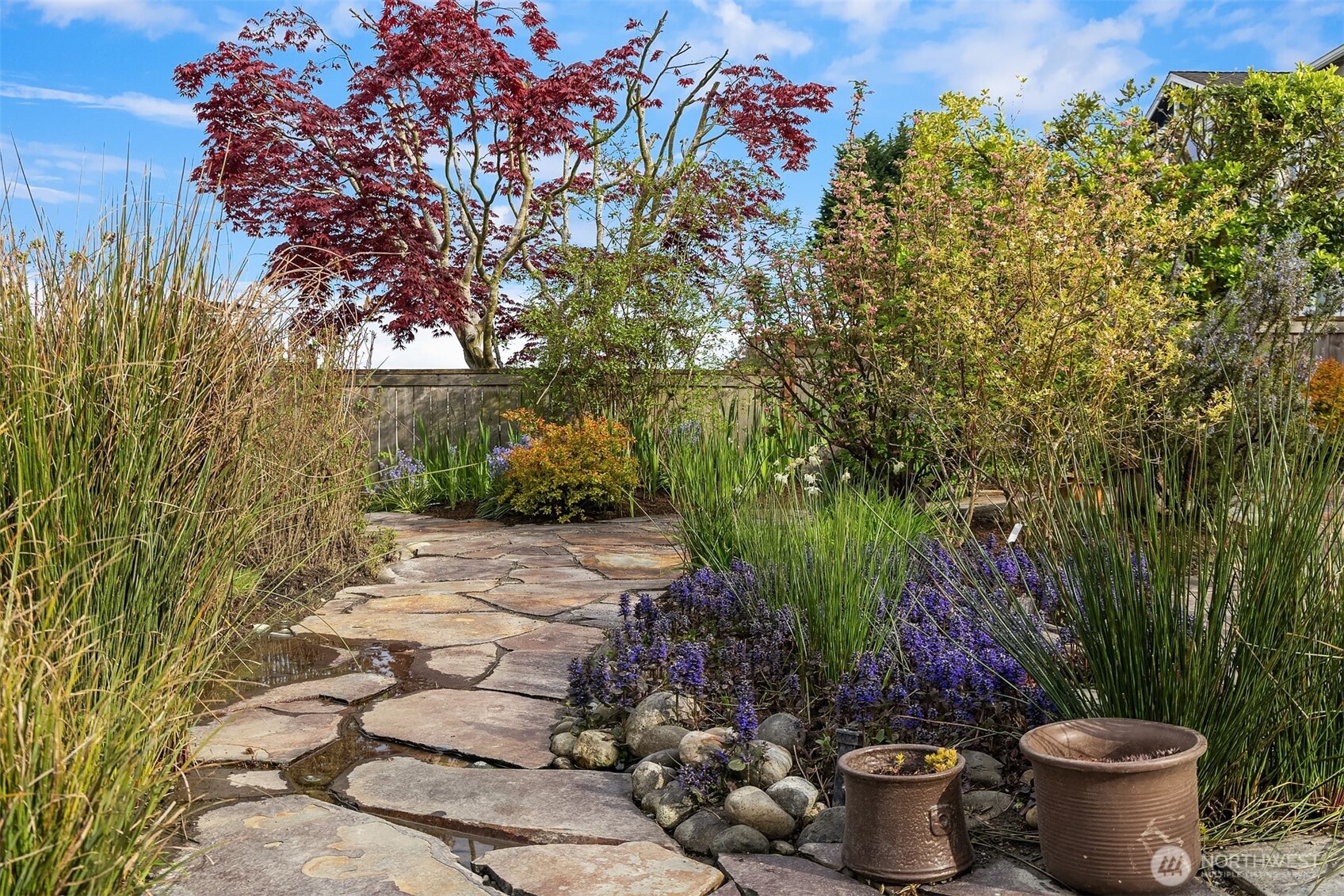 10624 Rainier Avenue S, Seattle, WA 98178