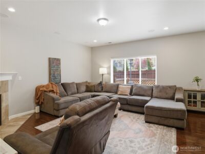 15409 79th Avenue E, Puyallup, WA 98375 - Photo 8