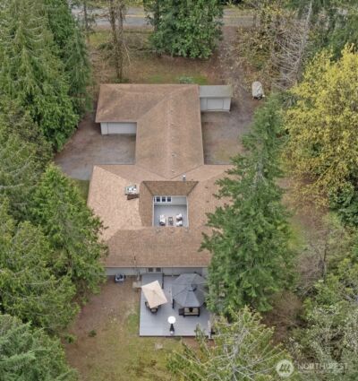 15245 260th Avenue SE, Issaquah, WA 98027