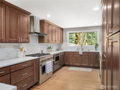 15245 260th Avenue SE, Issaquah, WA 98027 - Photo 13