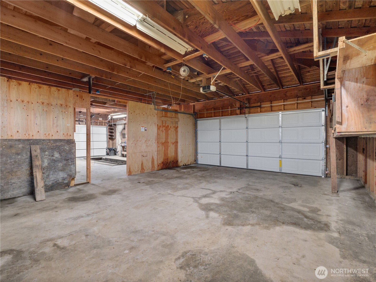 15245 260th Avenue SE, Issaquah, WA 98027