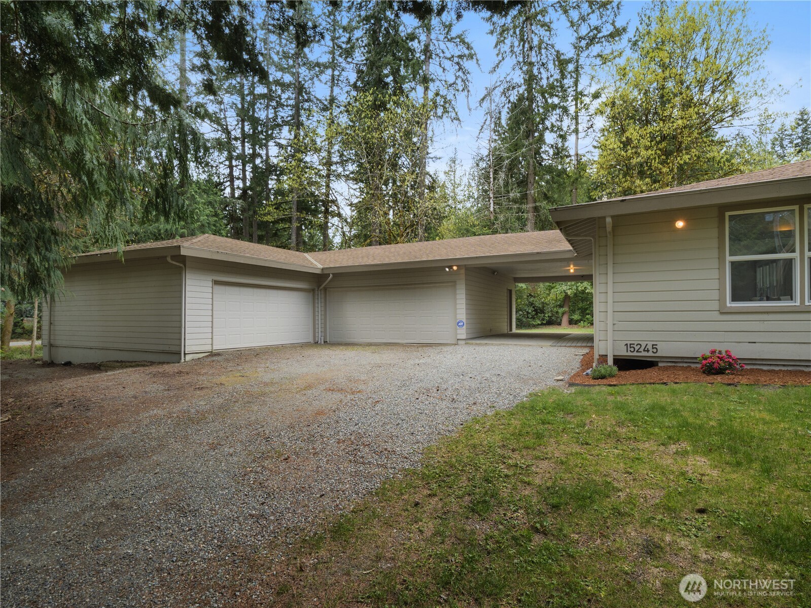 15245 260th Avenue SE, Issaquah, WA 98027