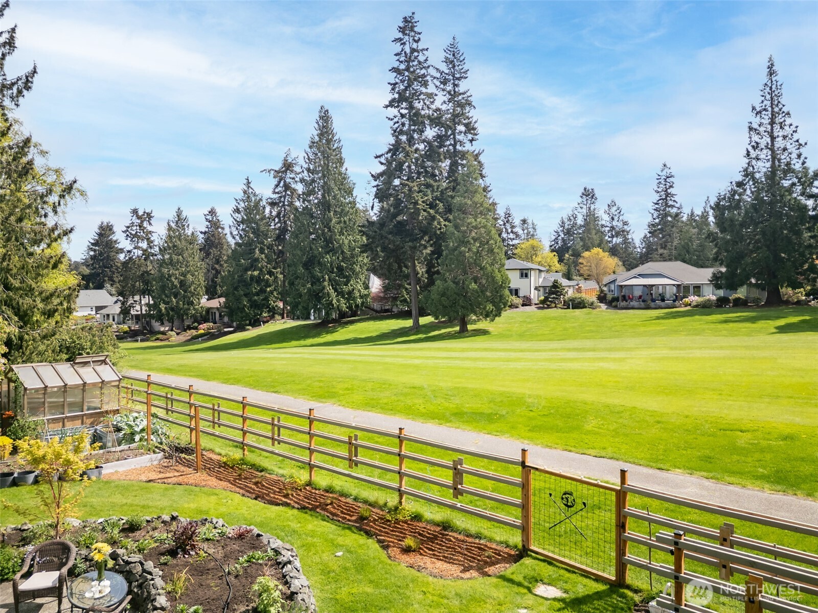 121 Fairway Place , Sequim, WA 98382