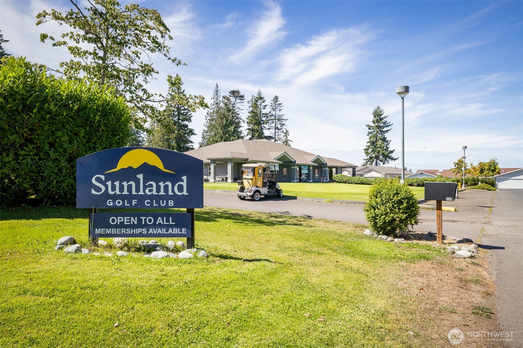 121 Fairway Place , Sequim, WA 98382