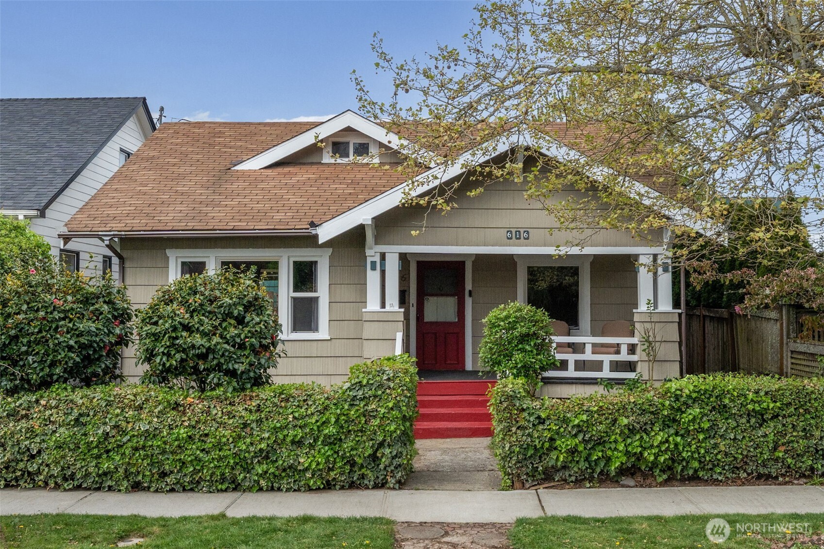 616 S Adams , Tacoma, WA 98405