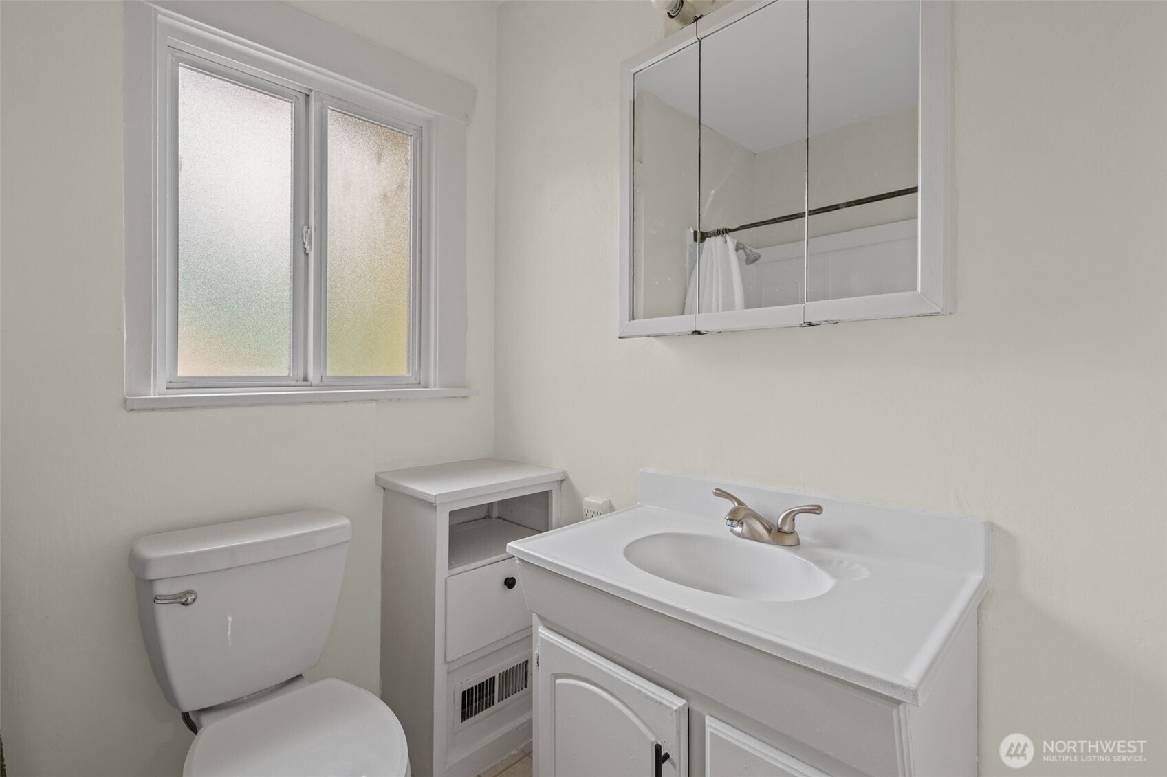 616 S Adams , Tacoma, WA 98405