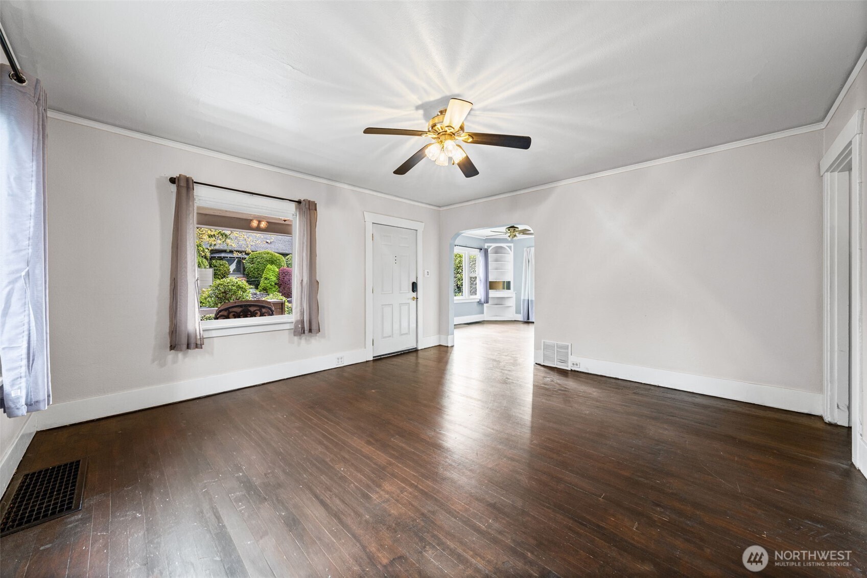 616 S Adams , Tacoma, WA 98405