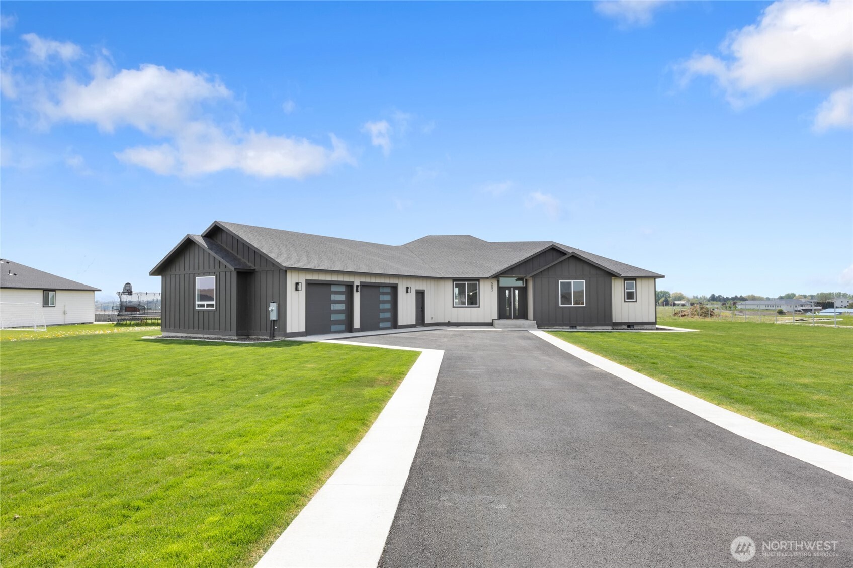5093 Road 7.3 NE, Moses Lake, WA 98837