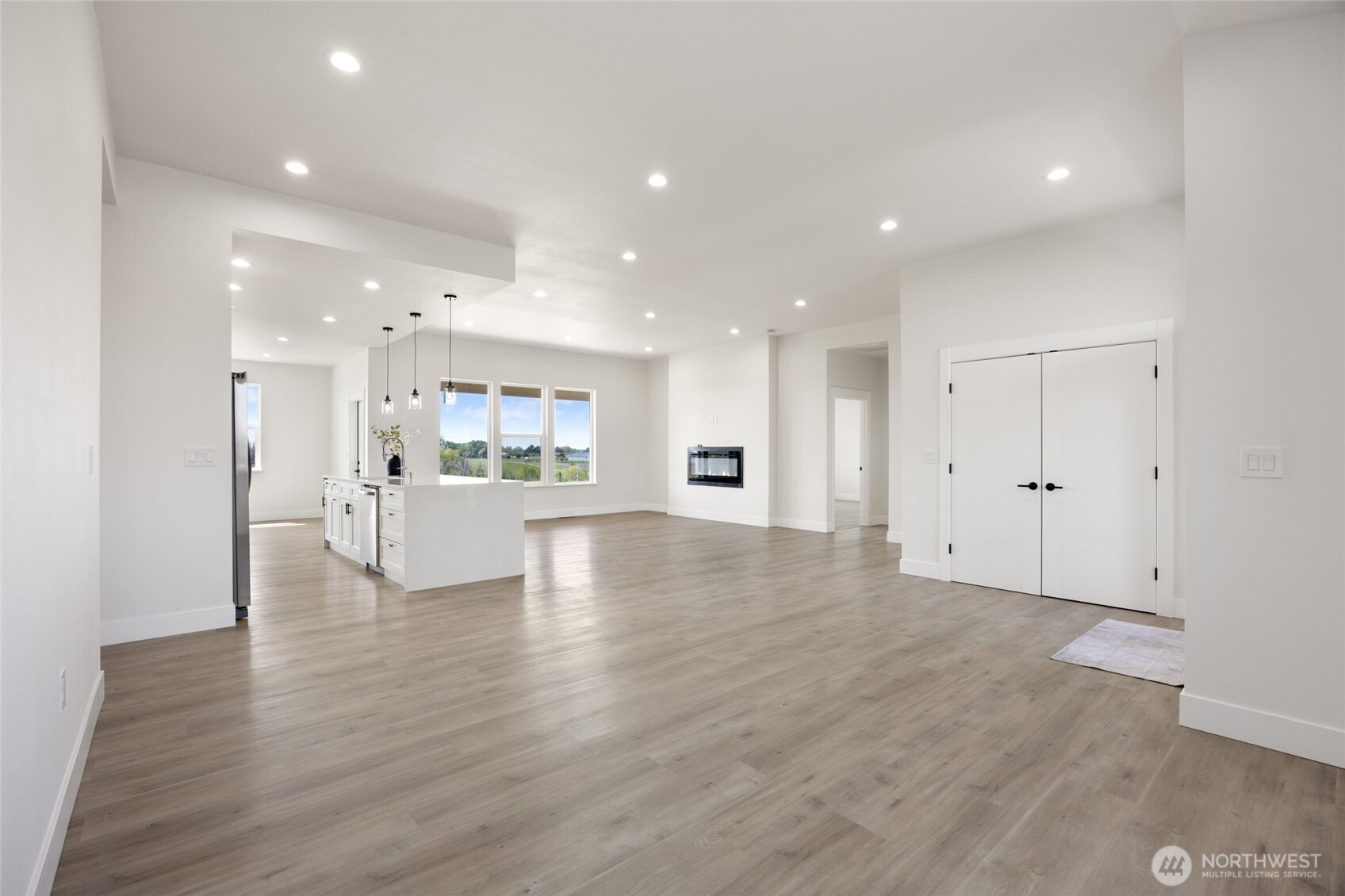 5093 Road 7.3 NE, Moses Lake, WA 98837