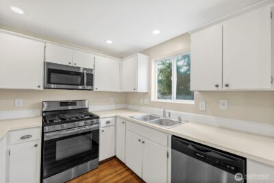 15941 Quail Meadows Court SE, Yelm, WA 98597 - Photo 16