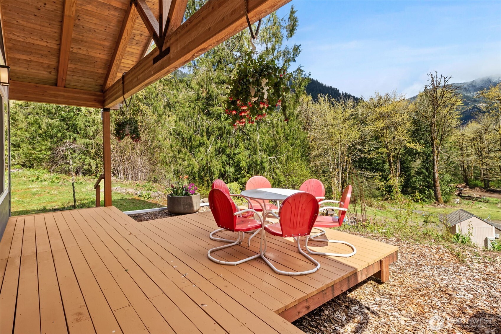 5588 State Route 508 , Morton, WA 98356