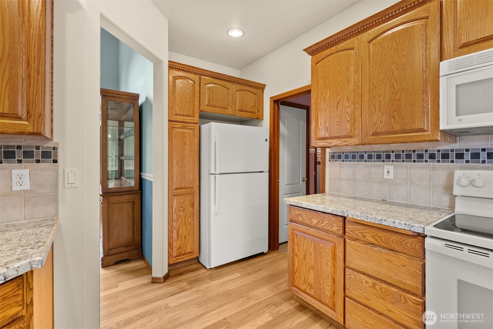 4129 Campus Green Loop NE, Lacey, WA 98516