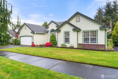 4129 Campus Green Loop NE, Lacey, WA 98516 - Photo 3