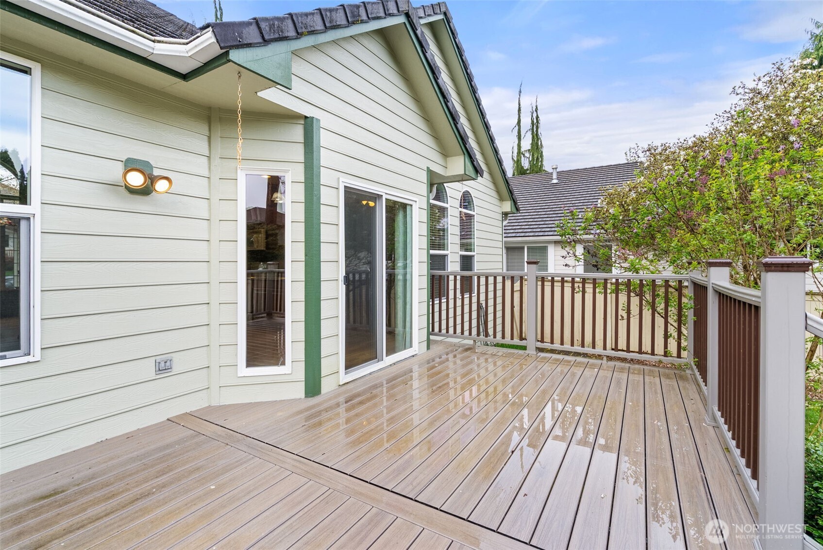 4129 Campus Green Loop NE, Lacey, WA 98516